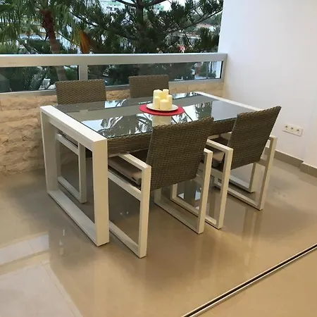 Koka Apartment Playa del Ingles (Gran Canaria)
